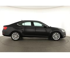 Škoda Superb 2.0 TDI 110kW - 8