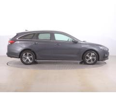 Hyundai i30 1.5 T-GDI MHEV 117kW - 8