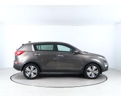 Kia Sportage 2.0 CRDi 100kW - 8