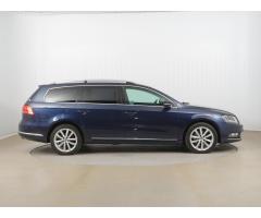 Volkswagen Passat 2.0 TDI 125kW - 9