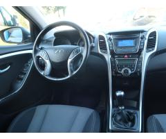 Hyundai i30 1.6 CRDi 81kW - 9