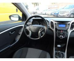 Hyundai i30 1.4 CVVT 74kW - 10