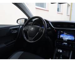 Toyota Auris 1.6 D-4D 82kW - 9