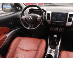 Mitsubishi Outlander 2.0 DI-D 103kW - 9