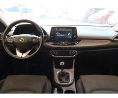 Hyundai i30 1.5 DPI 81kW - 10