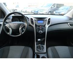 Hyundai i30 1.4 CVVT 74kW - 11