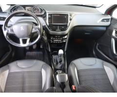 Peugeot 2008 1.6 BlueHDi 88kW - 10