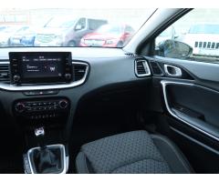 Kia Cee`d 1.0 T-GDI 74kW - 11