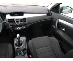 Renault Laguna 2.0 dCi 110kW - 11