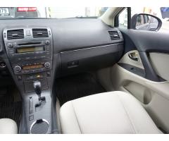 Toyota Avensis 2.0 i 112kW - 11