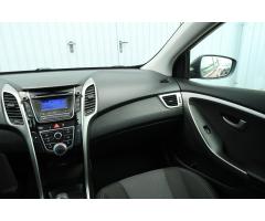 Hyundai i30 1.4 CVVT 73kW - 11