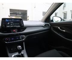 Hyundai i30 1.4 T-GDI 103kW - 11