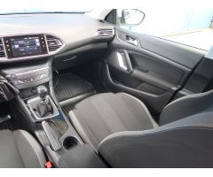 Peugeot 308 1.2 PureTech 96kW - 12