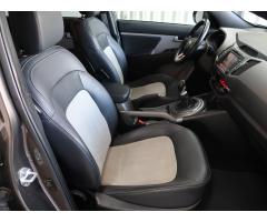 Kia Sportage 2.0 CRDi 100kW - 12