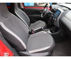 Toyota Aygo 1.0 VVT-i 53kW - 12