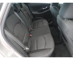 Hyundai i30 1.4 T-GDI 103kW - 13