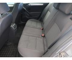 Volkswagen Golf 1.6 TDI 77kW - 15