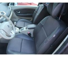 Renault Grand Scenic 2.0 dCi 118kW - 16