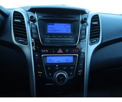 Hyundai i30 1.6 CRDi 81kW - 18