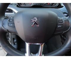 Peugeot 208 1.2 PureTech 60kW - 23