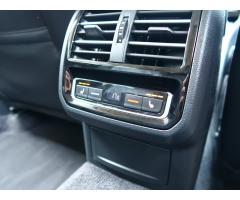 Volkswagen Passat 2.0 TDI 140kW - 29