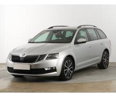 ŠKODA SUPERB COMBI 2.0TDI 140 LAURIN&K 4X4 DSG 7ST