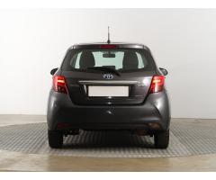 Toyota Yaris 1.5 Hybrid 74kW - 6