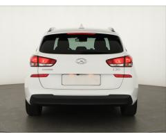 Hyundai i30 1.4 T-GDI 103kW - 6