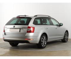 Škoda Octavia 1.6 TDI 85kW - 7