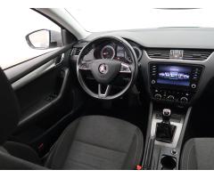 Škoda Octavia 1.6 TDI 85kW - 9