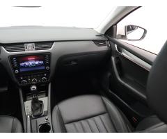 Škoda Octavia 2.0 TDI 110kW - 11