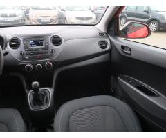 Hyundai i10 1.0 49kW - 11