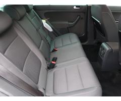 Volkswagen Golf Plus 1.6 TDI 77kW - 13