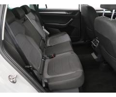 Volkswagen Touran 1.6 TDI 85kW - 13