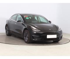 Tesla Model 3 Long Range 4WD 76kWh 324kW - 1