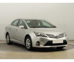 Toyota Avensis 1.8 VVT-i 108kW - 1