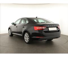 Škoda Superb 2.0 TDI 110kW - 5