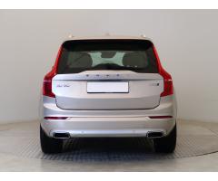 Volvo XC90 D5 AWD 165kW - 6