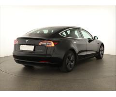 Tesla Model 3 Long Range 4WD 76kWh 324kW - 7