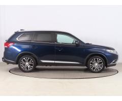 Mitsubishi Outlander 2.2 DI-D 110kW - 8