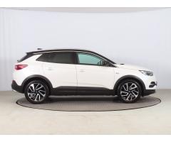 Opel Grandland X 1.6 Turbo 133kW - 8