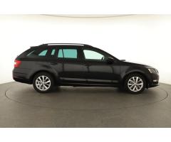 Škoda Octavia 2.0 TDI 110kW - 8