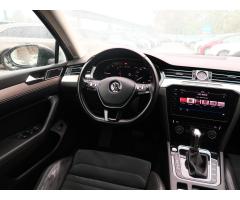 Volkswagen Passat 2.0 BiTDI 176kW - 9