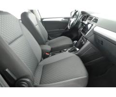 Volkswagen Tiguan 2.0 TDI 110kW - 10