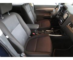 Mitsubishi Outlander 2.2 DI-D 110kW - 12