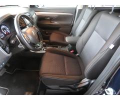 Mitsubishi Outlander 2.2 DI-D 110kW - 16