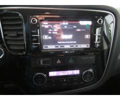 Mitsubishi Outlander 2.2 DI-D 110kW - 18