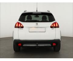 Peugeot 2008 1.2 PureTech 60kW - 6