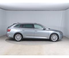 Škoda Superb 2.0 TDI 110kW - 8