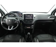 Peugeot 2008 1.2 PureTech 60kW - 9